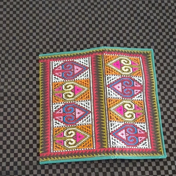 Colorful Geometric Pattern Clutch - Picture 3 of 4